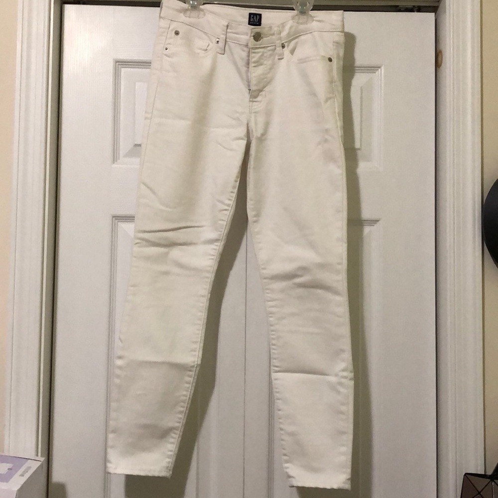 Gap White Skinny Jeans